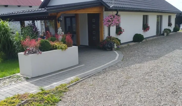 dom wolnostojący Dziewiątle