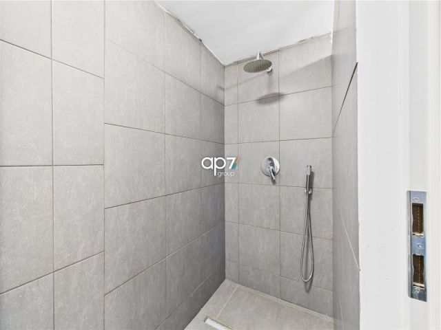 Lokal Kraków Wzgórza Krzesławickie, ul. Grębałowska. Zdjęcie 19