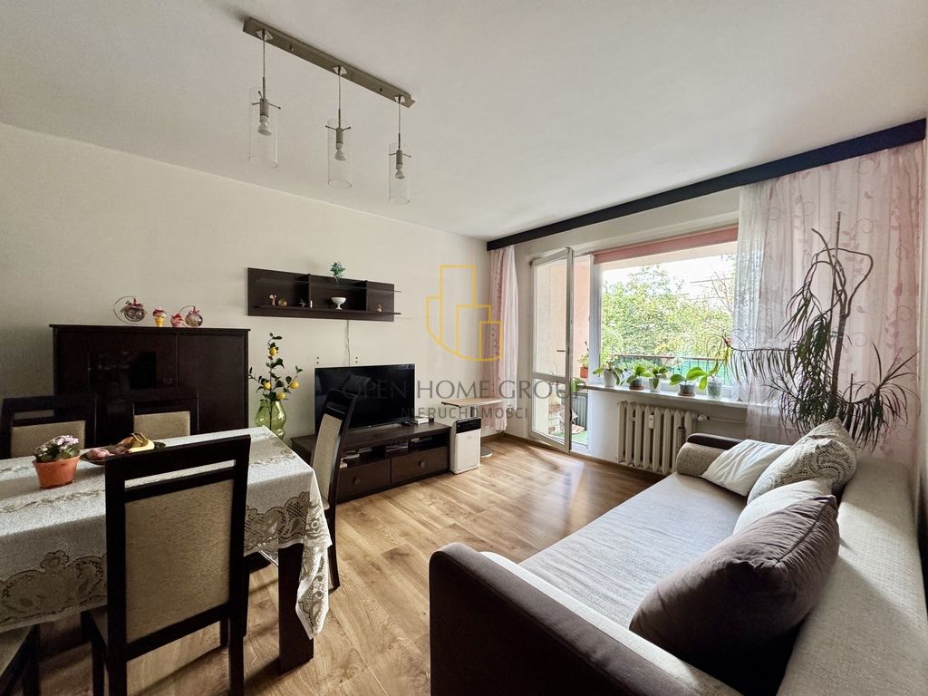 Mieszkanie 4-pokojowe Wrocław, ul. Stacha Świstackiego. Zdjęcie 3