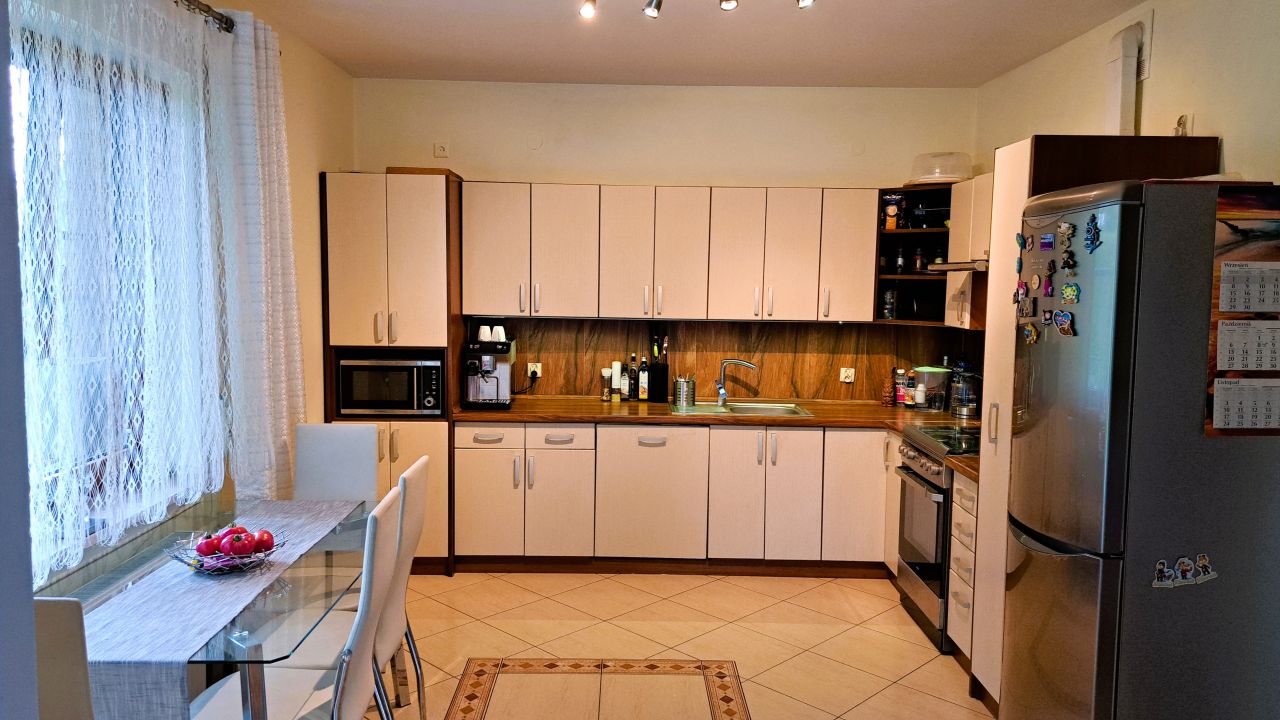 dom wolnostojący, 5 pokoi Ustroń Centrum, ul. Jana Wantuły. Zdjęcie 11