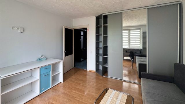 Mieszkanie 2-pokojowe Kraków Bieńczyce, os. Jagiellońskie. Zdjęcie 3