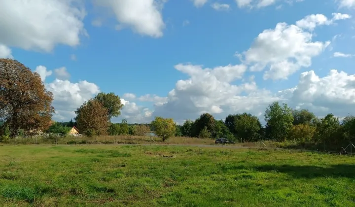 Działka budowlana Szadzko