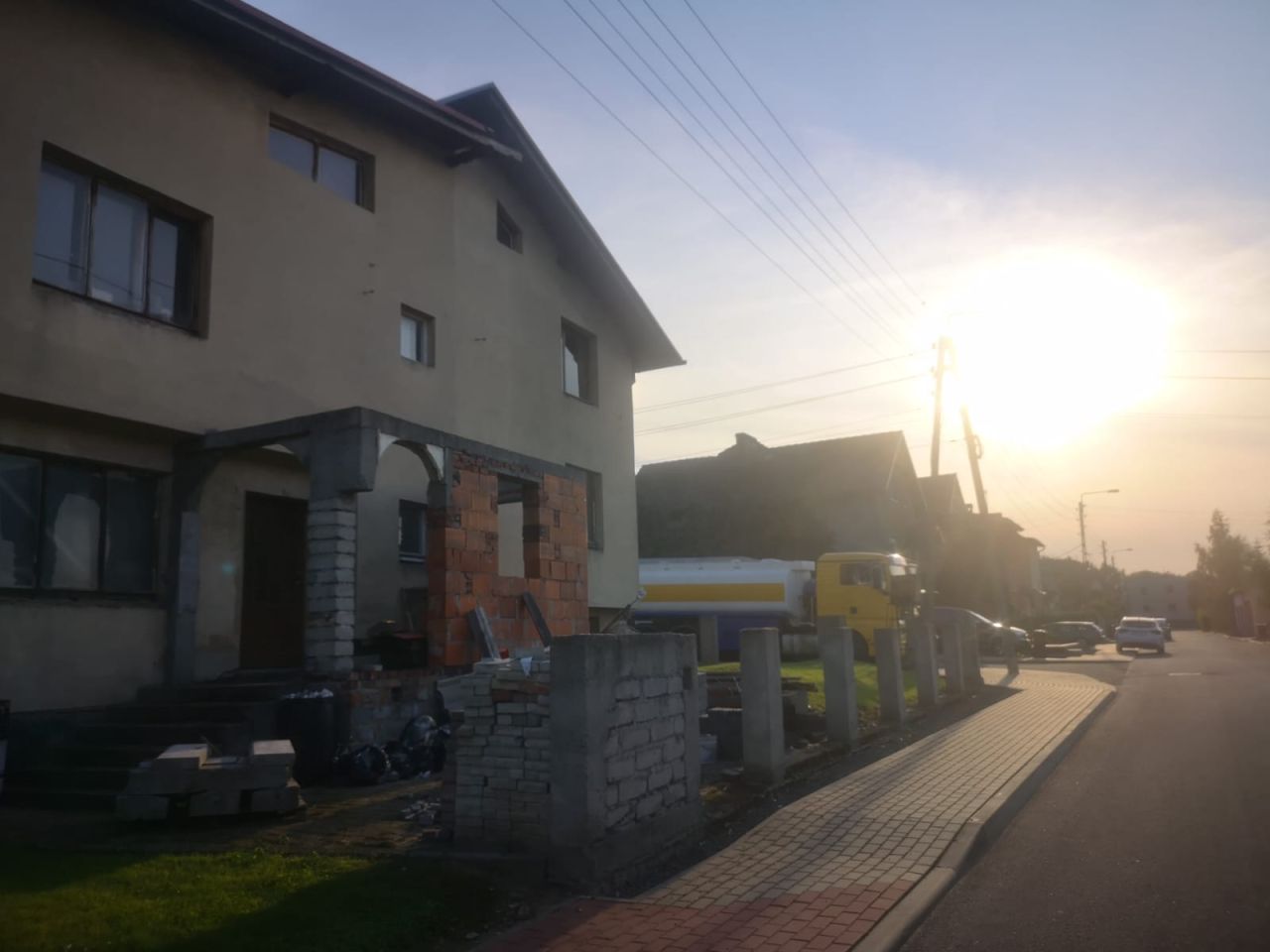 dom wolnostojący, 8 pokoi Kietrz, ul. Kwiatowa. Zdjęcie 2