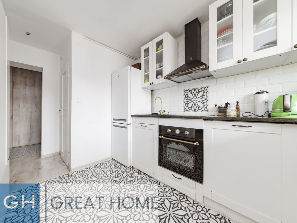 Mieszkanie 5-pokojowe Zielonka, ul. Młodzieżowa. Zdjęcie 2