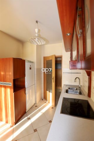 Mieszkanie 3-pokojowe Kraków Dębniki, ul. Lubostroń. Zdjęcie 4