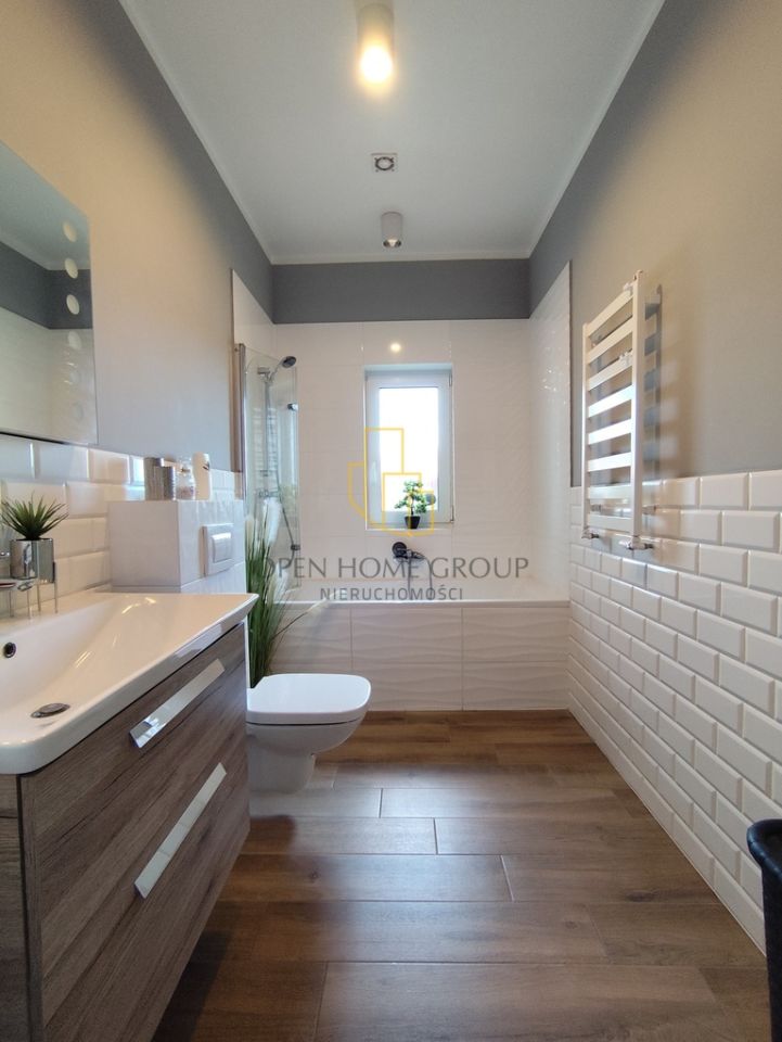 dom wolnostojący, 6 pokoi Czernica. Zdjęcie 16