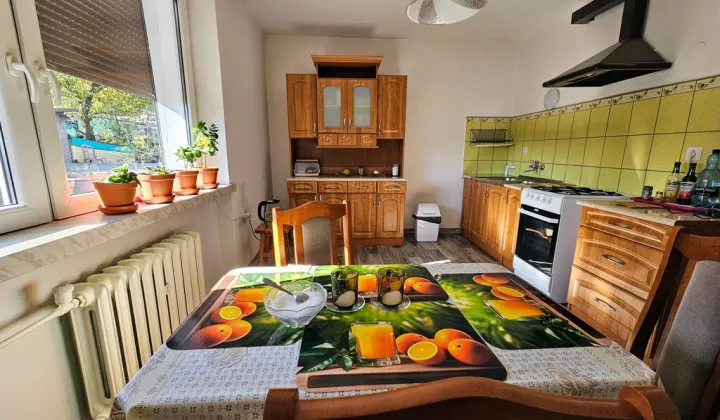 dom wolnostojący, 4 pokoje Jedlina-Zdrój, ul. Południowa