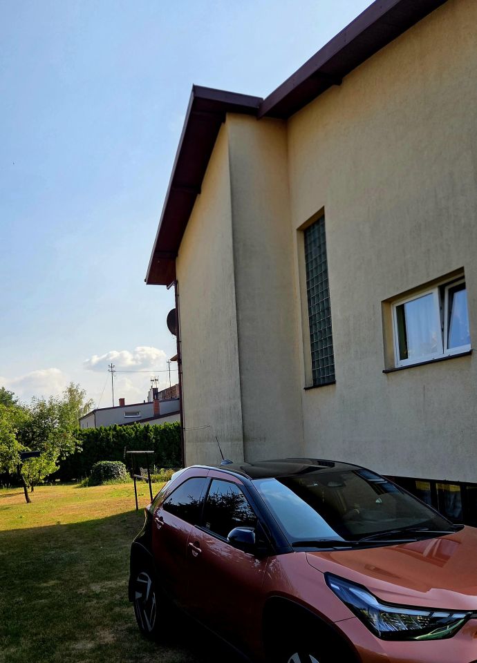 dom wolnostojący, 5 pokoi Zduńska Wola, ul. Sieradzka. Zdjęcie 2
