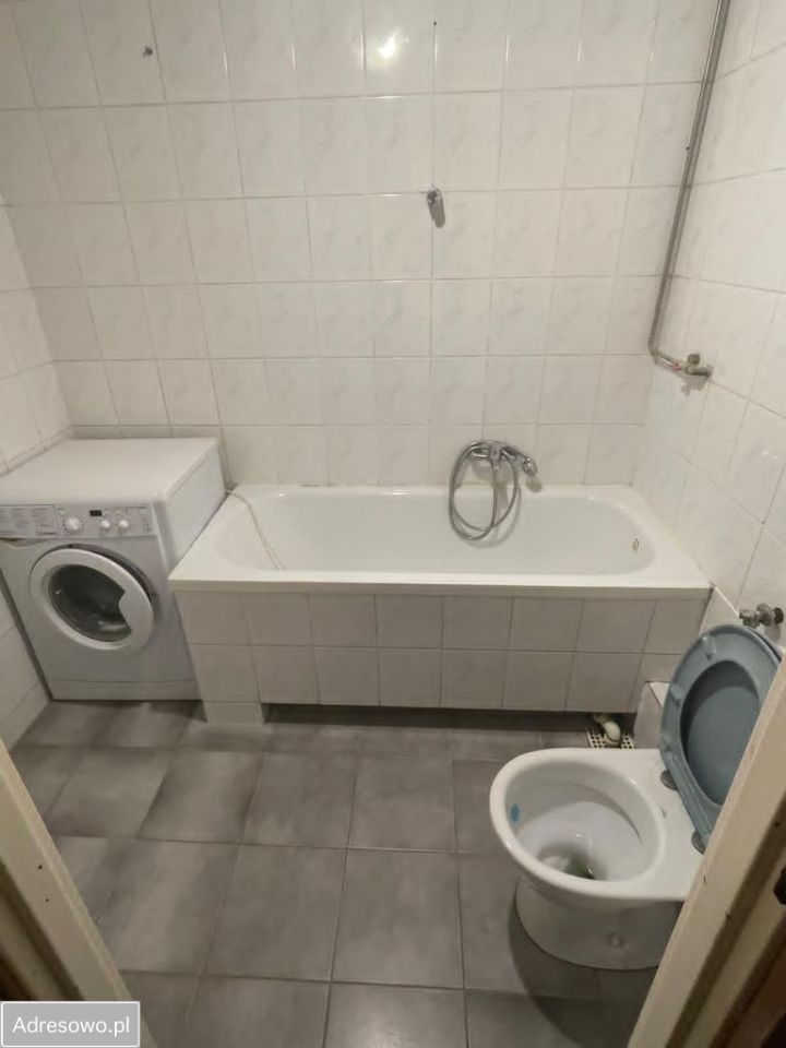 Mieszkanie 3-pokojowe Kraków Prokocim, ul. ks. Piotra Ściegiennego. Zdjęcie 2