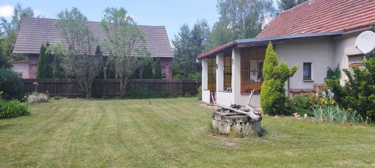 dom wolnostojący Łazisko Brzezina. Zdjęcie 6