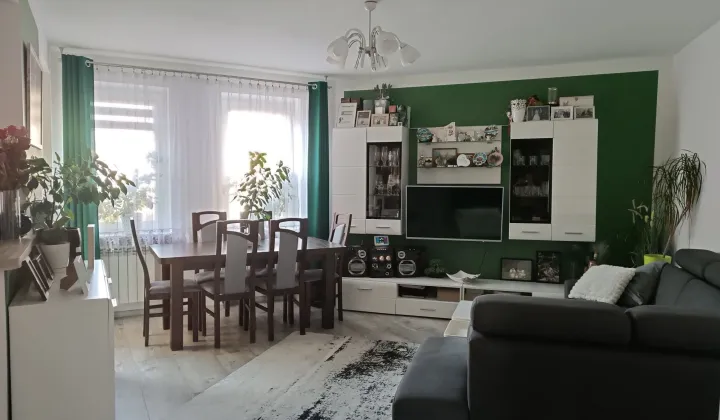 Mieszkanie 3-pokojowe Cyców, ul. Juliusza Słowackiego