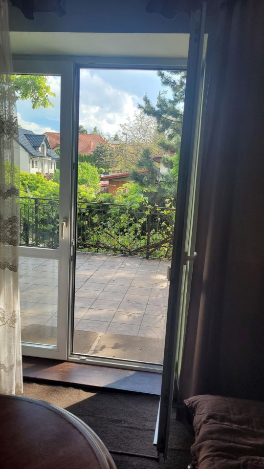 dom wolnostojący, 10 pokoi Wieliczka Lekarka, ul. Osiedlowa. Zdjęcie 3