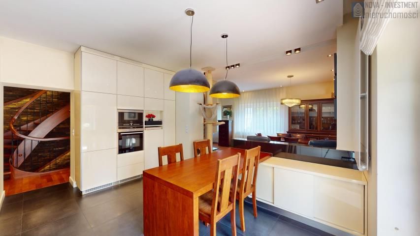 dom wolnostojący, 6 pokoi Gliwice Żerniki, ul. Śniadeckich. Zdjęcie 4