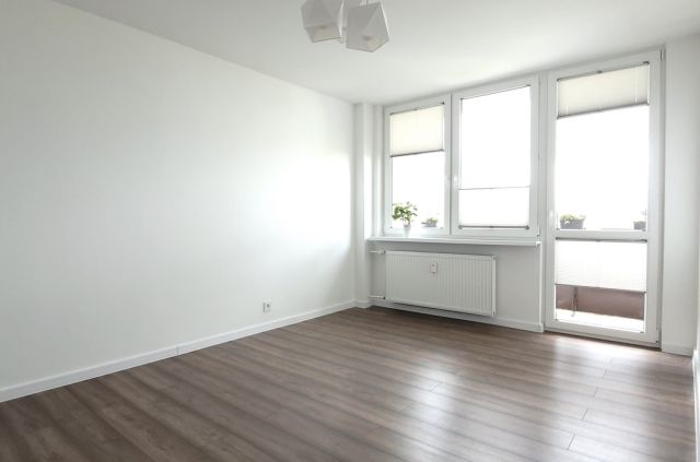 Mieszkanie 2-pokojowe Warszawa Targówek, ul. Krasiczyńska. Zdjęcie 1