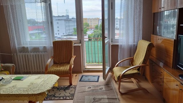 Mieszkanie 3-pokojowe Kielce KSM, ul. Daleka. Zdjęcie 1