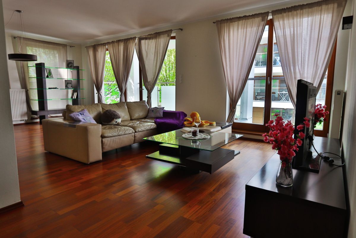 Mieszkanie 4-pokojowe Warszawa Mokotów, al. Wilanowska. Zdjęcie 3