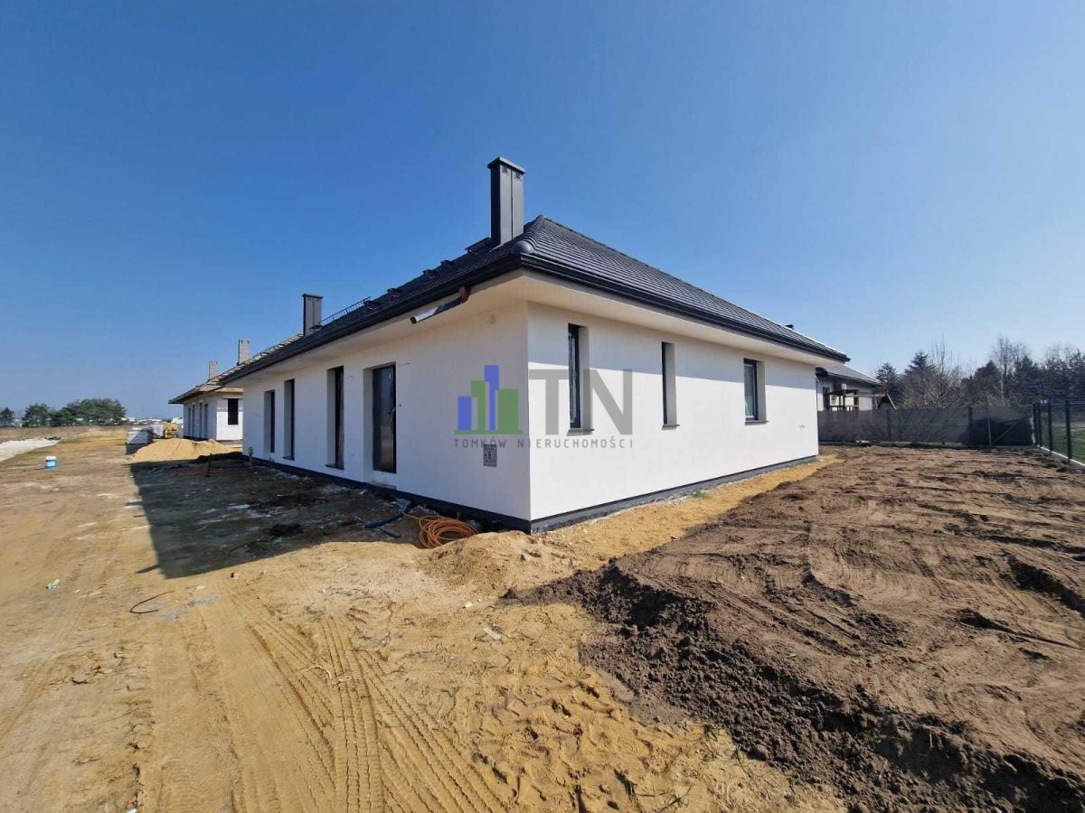 bliźniak, 3 pokoje Czernica. Zdjęcie 2