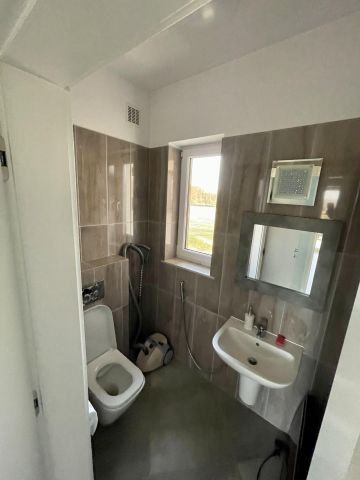 Mieszkanie 3-pokojowe Sobienie Szlacheckie. Zdjęcie 8