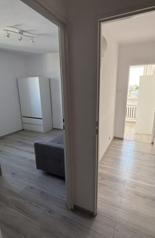 Mieszkanie 2-pokojowe Kielce Szydłówek, ul. Warszawska. Zdjęcie 4