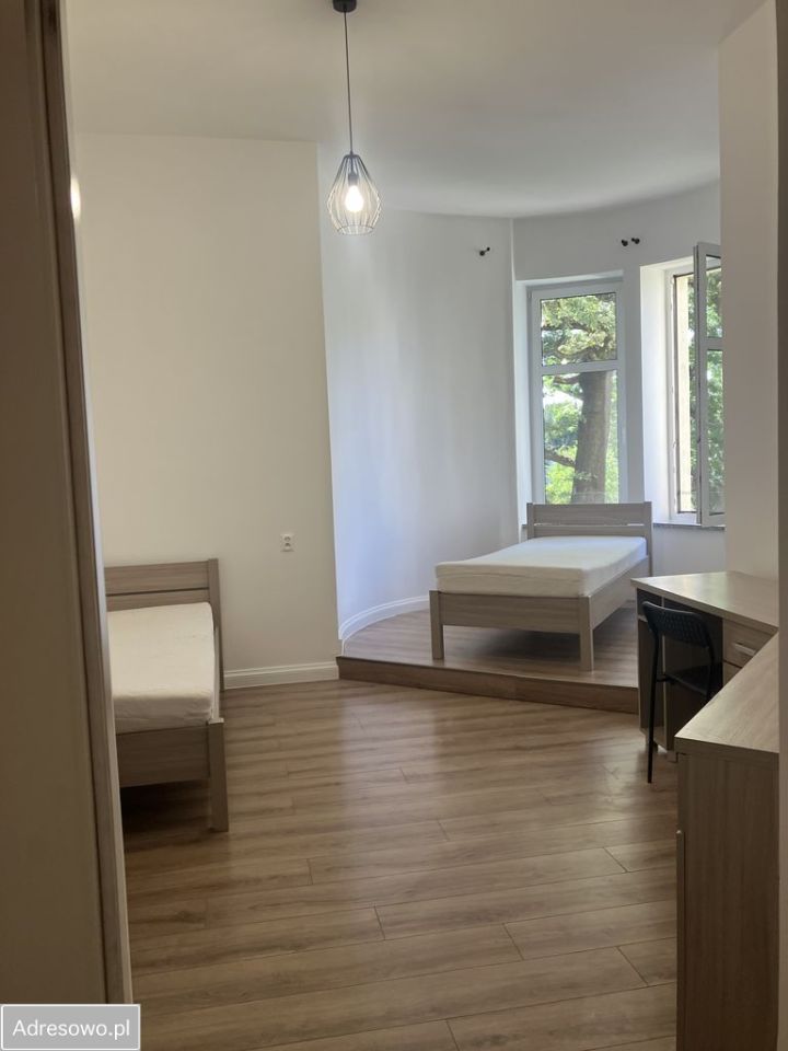 Mieszkanie 5-pokojowe Wrocław Śródmieście, ul. Parkowa. Zdjęcie 1