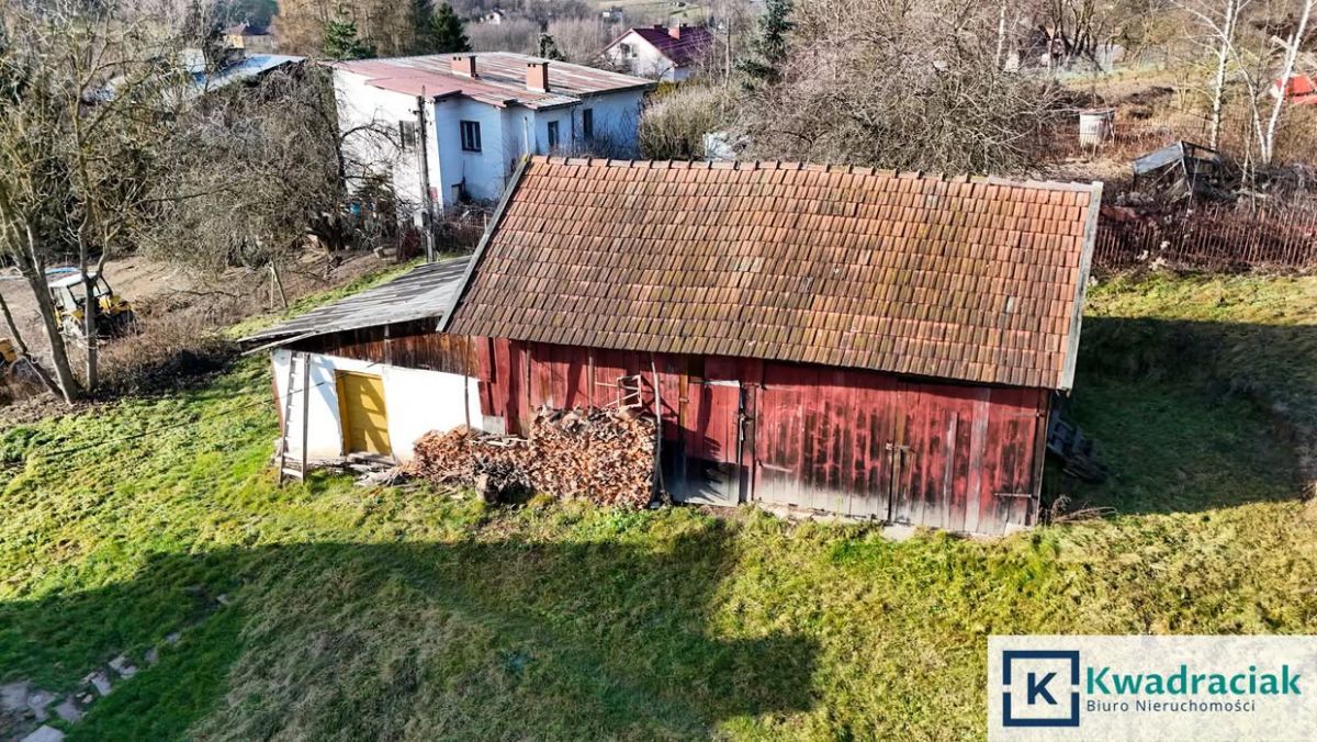 dom wolnostojący, 2 pokoje Święcany. Zdjęcie 10