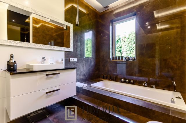 dom wolnostojący, 8 pokoi Uniszowice. Zdjęcie 16