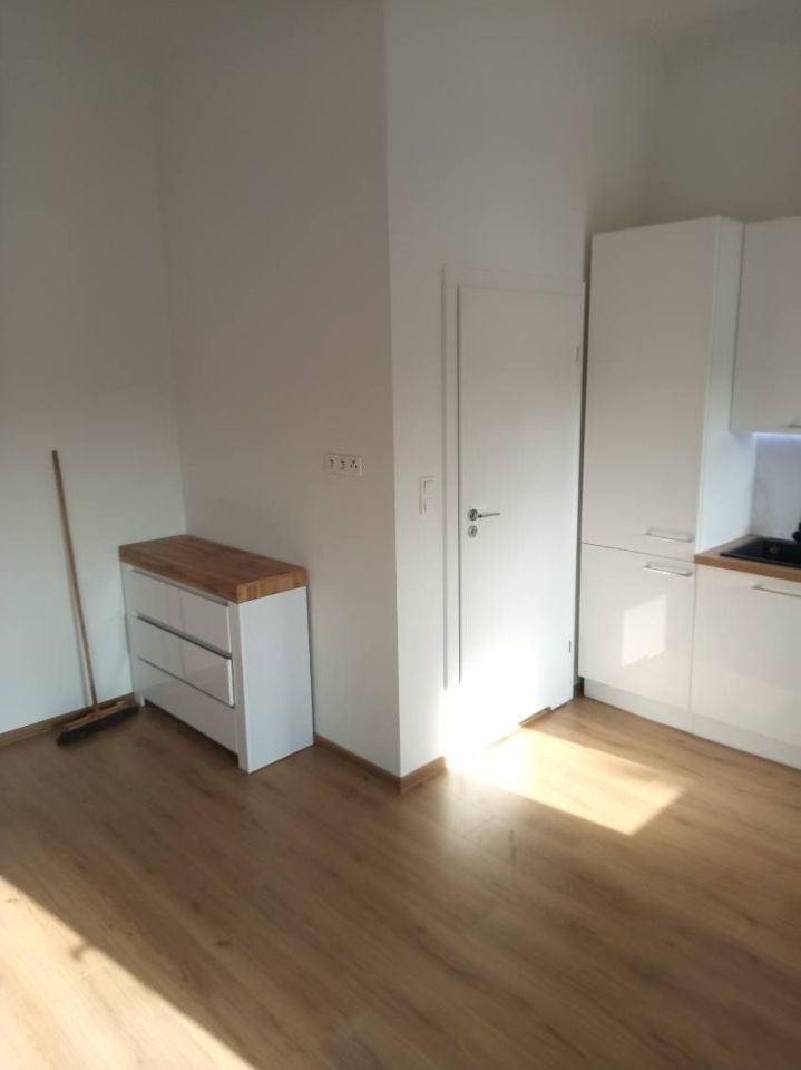 Mieszkanie 1-pokojowe Warszawa Włochy, ul. Starowiejska. Zdjęcie 6