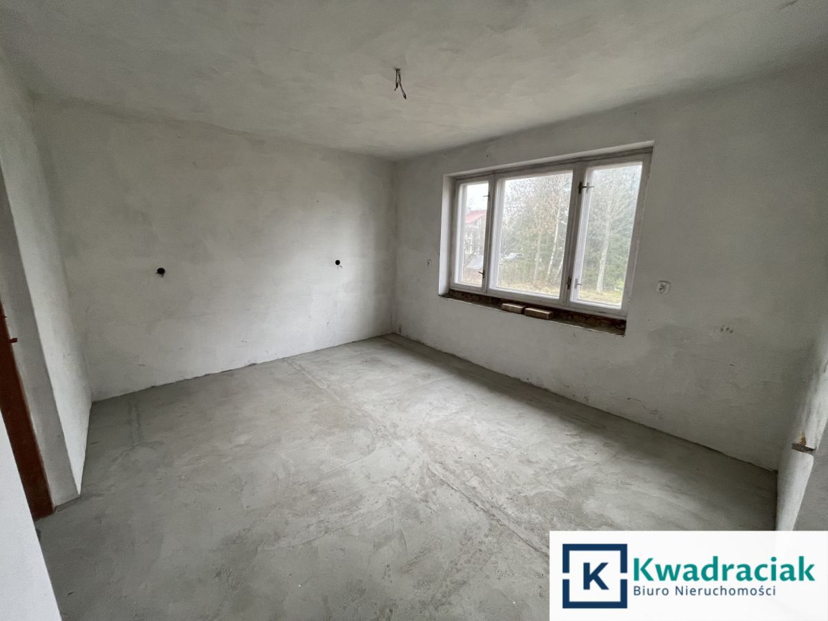 dom wolnostojący, 10 pokoi Moderówka. Zdjęcie 6