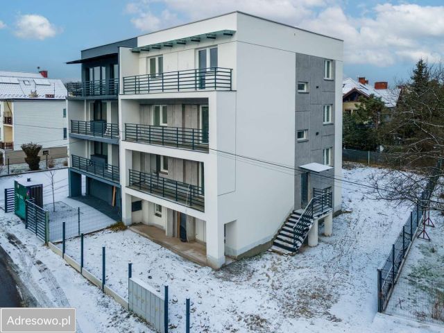 Mieszkanie 3-pokojowe Kraków Łagiewniki, ul. Huculska. Zdjęcie 1