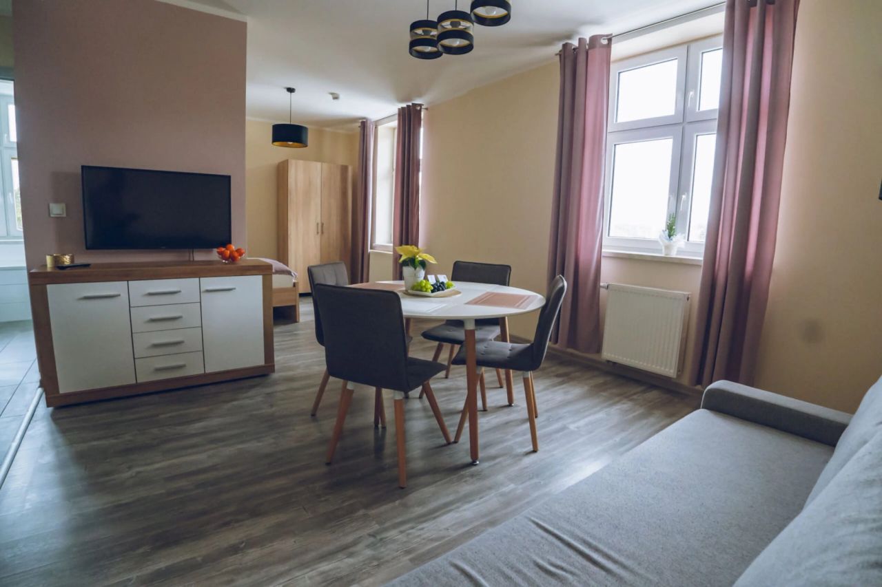 Mieszkanie 1-pokojowe Ustroń Centrum, ul. Ignacego Daszyńskiego. Zdjęcie 2
