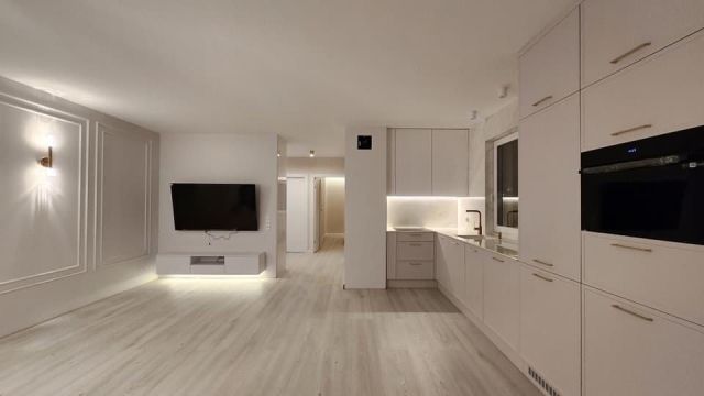 Mieszkanie 3-pokojowe Gdańsk Jasień. Zdjęcie 1