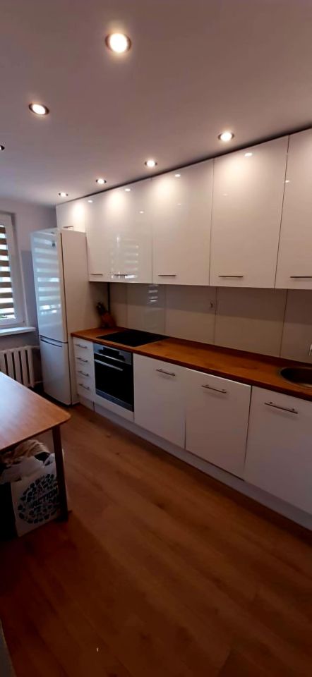 Mieszkanie 3-pokojowe Racibórz, ul. Pomnikowa. Zdjęcie 1