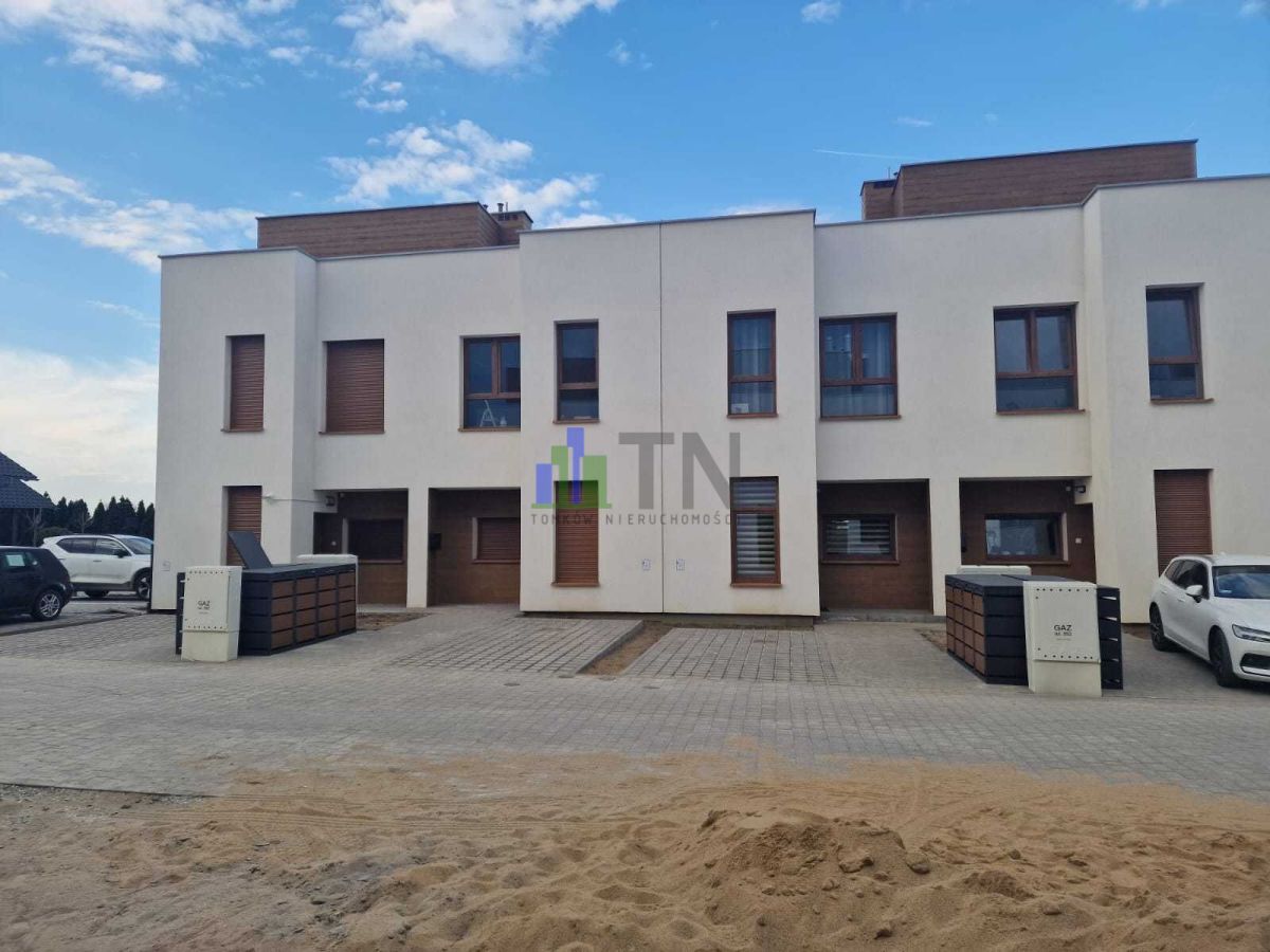 dom szeregowy, 4 pokoje Święta Katarzyna. Zdjęcie 3