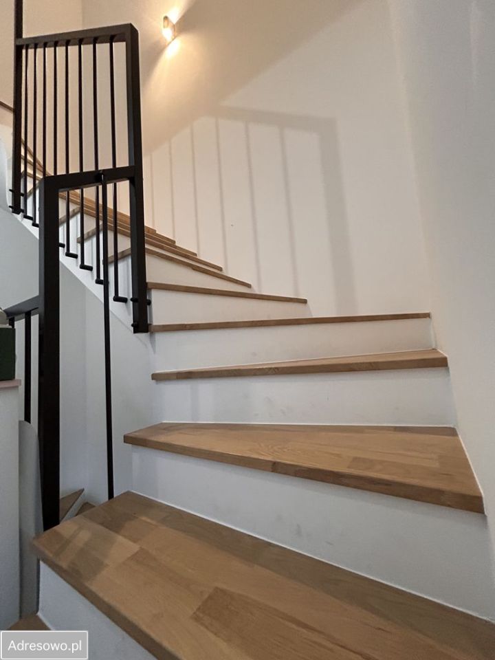 bliźniak, 8 pokoi Suchy Las. Zdjęcie 13