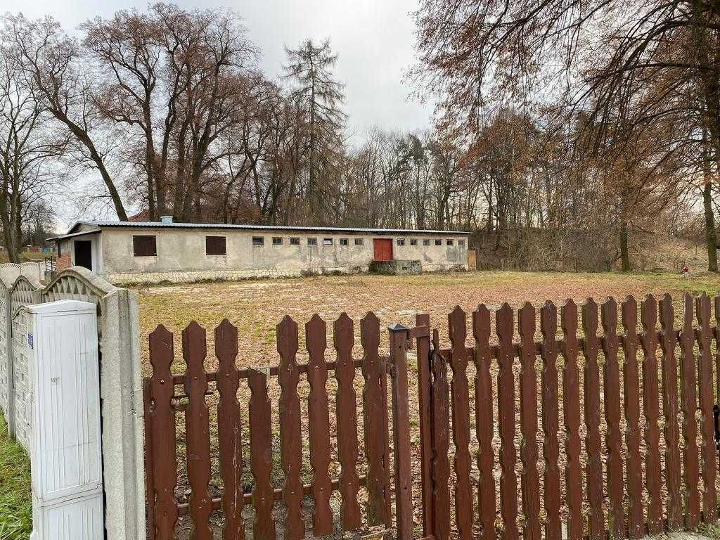 Hala/magazyn Węchadłów