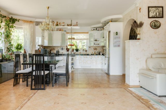 dom wolnostojący, 8 pokoi Przyjaźń, ul. Nowowiejska. Zdjęcie 5