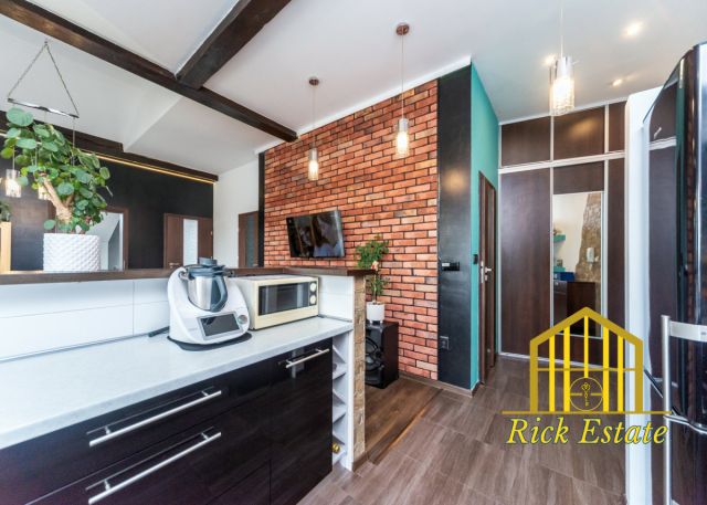 Mieszkanie 4-pokojowe Czechowice-Dziedzice, ul. Wąska. Zdjęcie 1