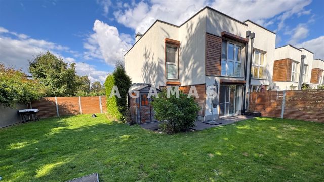 Mieszkanie 3-pokojowe Wrocław Karłowice, ul. Bałkańska. Zdjęcie 1