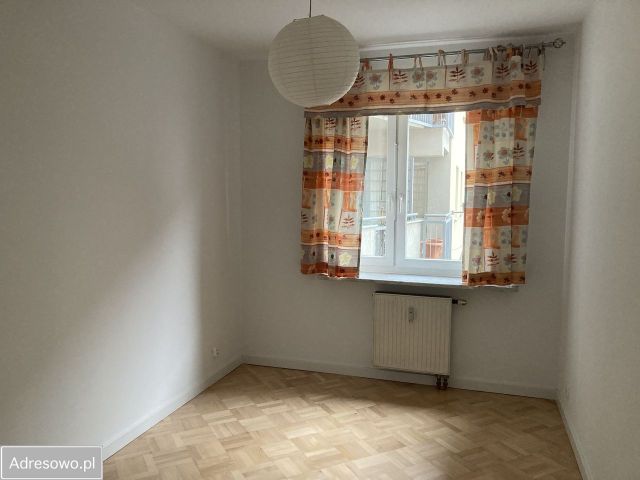 Mieszkanie 4-pokojowe Warszawa Praga-Południe, ul. Józefa Chłopickiego. Zdjęcie 1