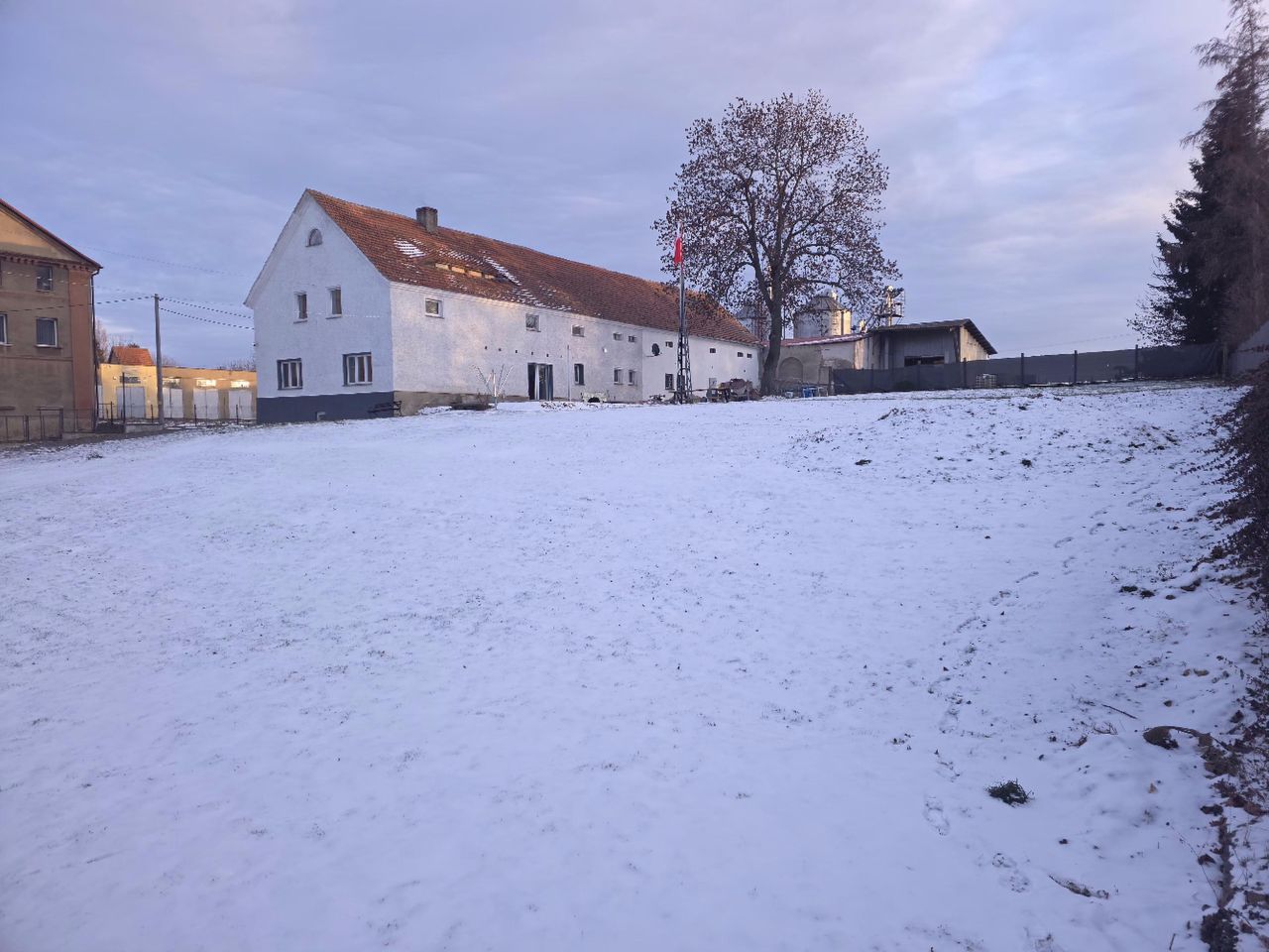 dom wolnostojący, 10 pokoi Stoszowice. Zdjęcie 6