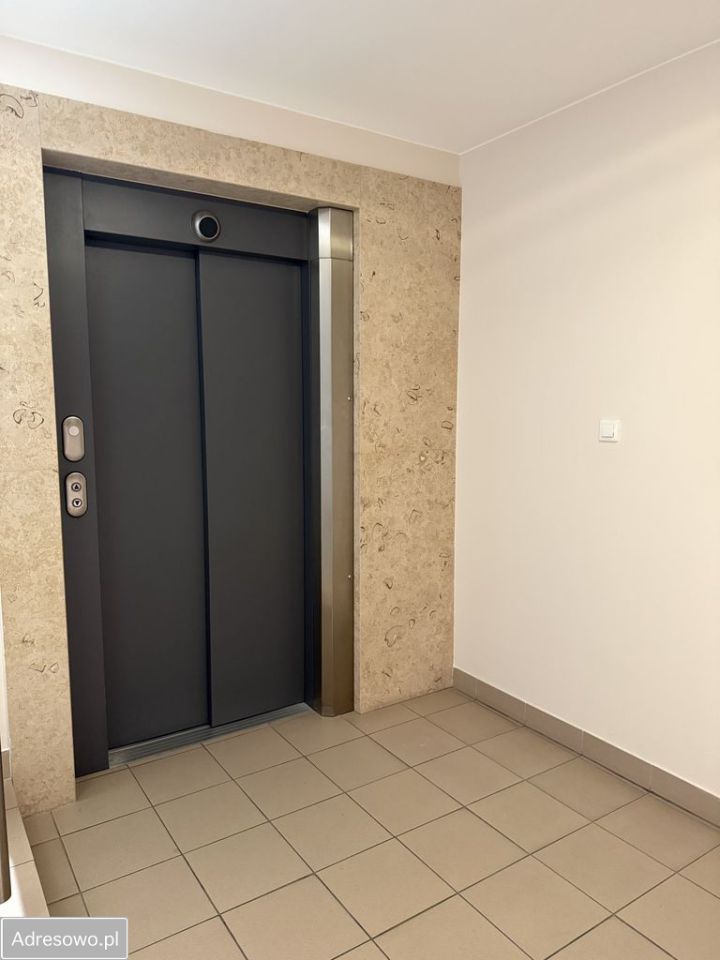 Mieszkanie 2-pokojowe Warszawa Wilanów, ul. Księdza Prymasa Augusta Hlonda. Zdjęcie 19
