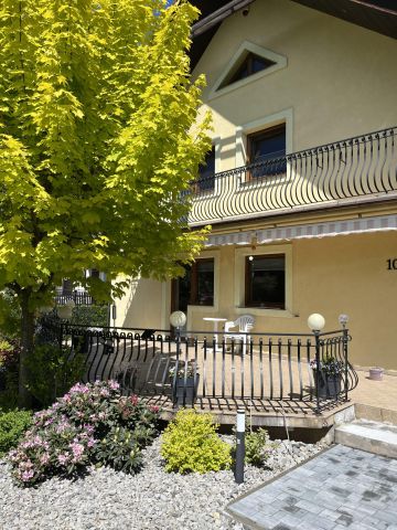 dom wolnostojący, 5 pokoi Górki Wielkie. Zdjęcie 1