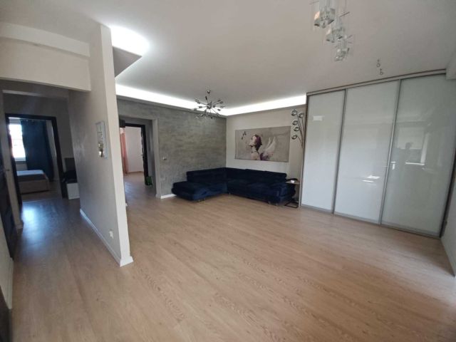 Mieszkanie 3-pokojowe Siedlce, ul. Nowy Świat. Zdjęcie 1