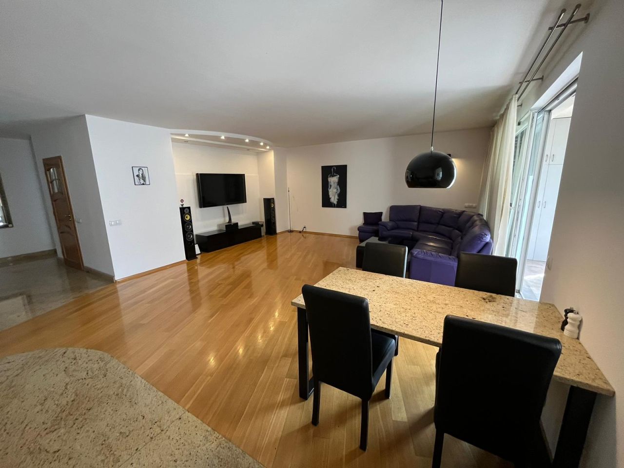 Mieszkanie 4-pokojowe Warszawa Muranów, Bellottiego. Zdjęcie 3