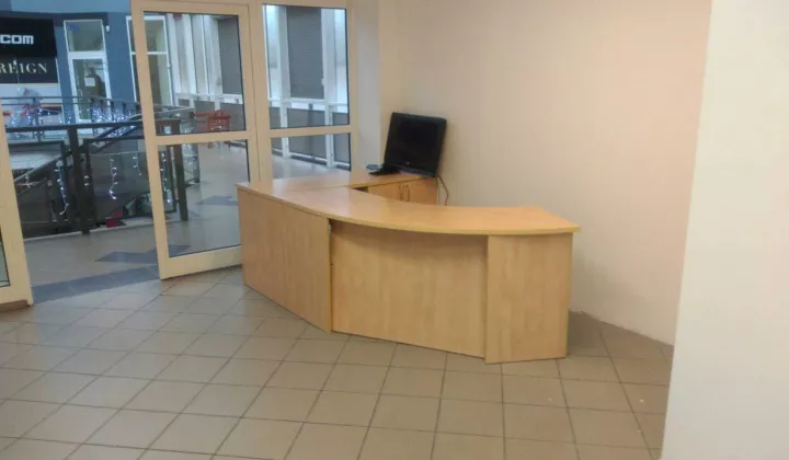 Lokal Olsztyn Śródmieście, pl. Plac Kazimierza Pułaskiego