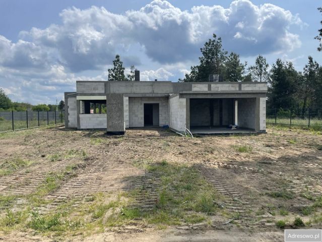 dom wolnostojący, 4 pokoje Ostrów Mazowiecka, ul. Poziomkowa. Zdjęcie 1