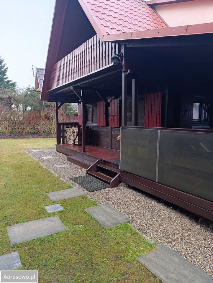 dom wolnostojący, 2 pokoje Winiec. Zdjęcie 11