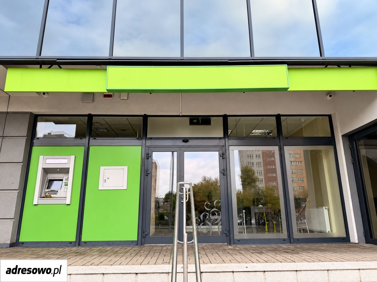 Lokal Piotrków Trybunalski, al. Armii Krajowej. Zdjęcie 1