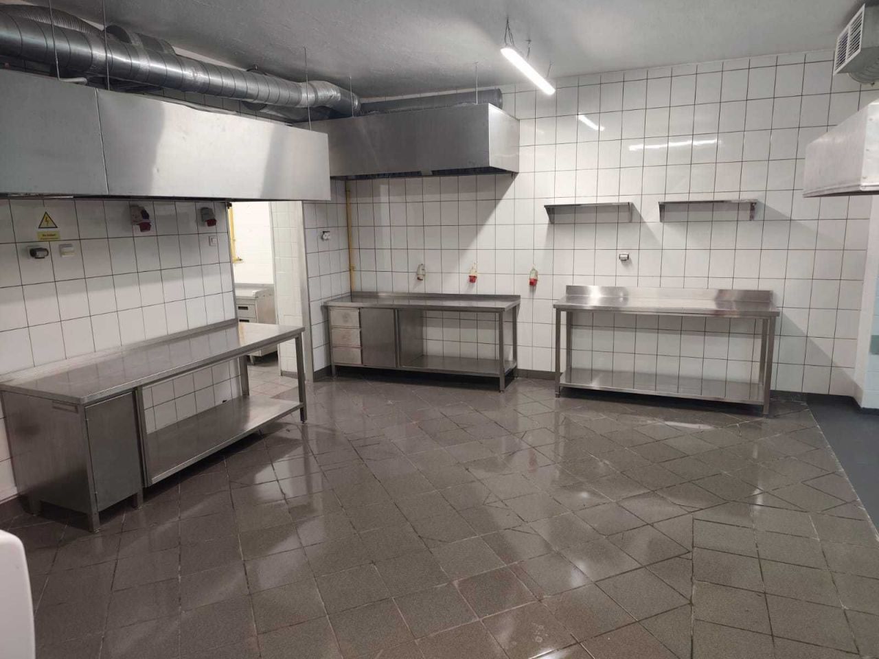 Lokal Wrocław Leśnica. Zdjęcie 1