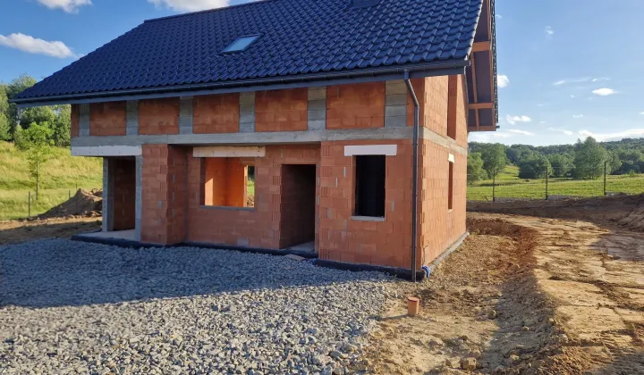 dom wolnostojący Jawornik